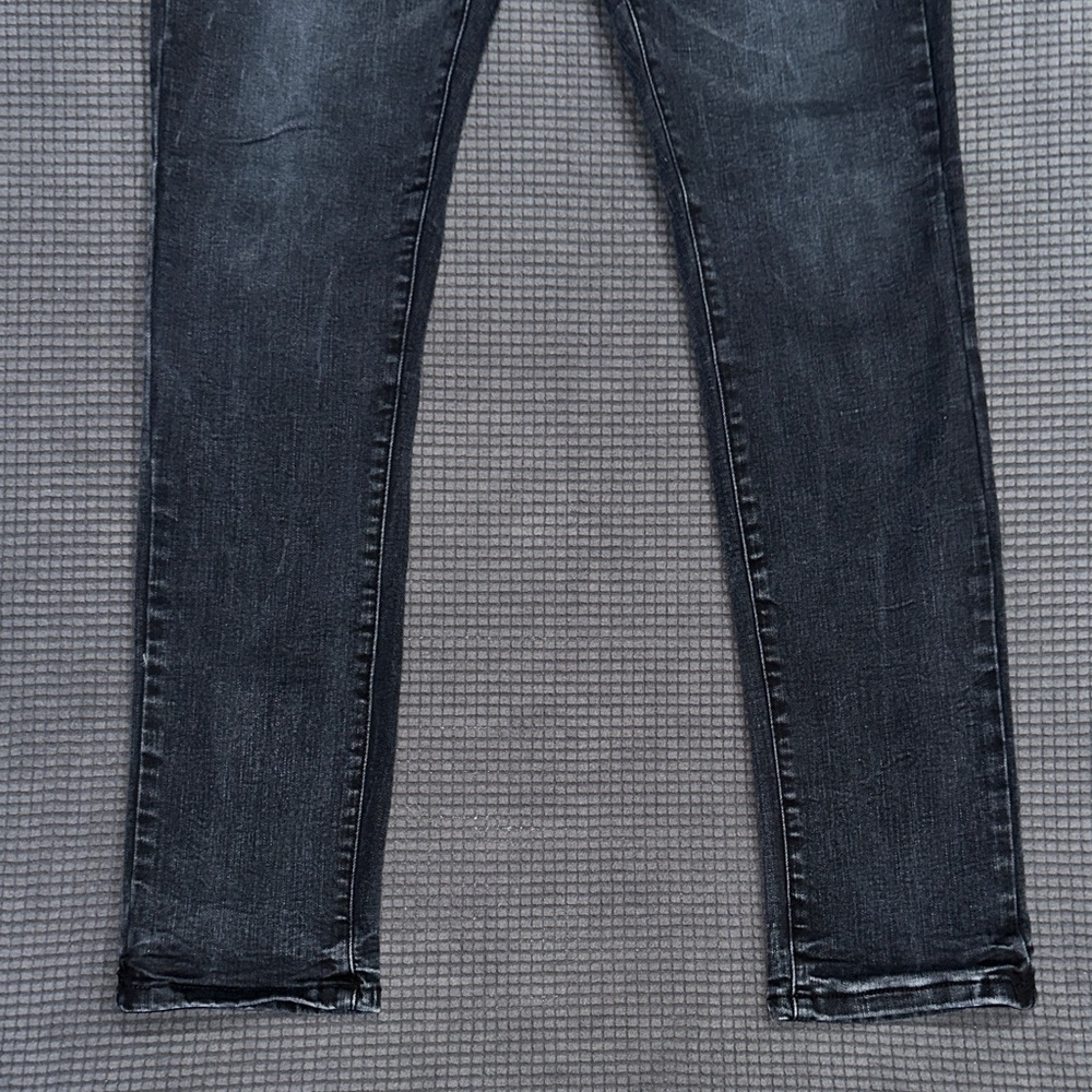 Rue21 Men's Skinny Jeans - Dark Wash - Picture 3 of 6